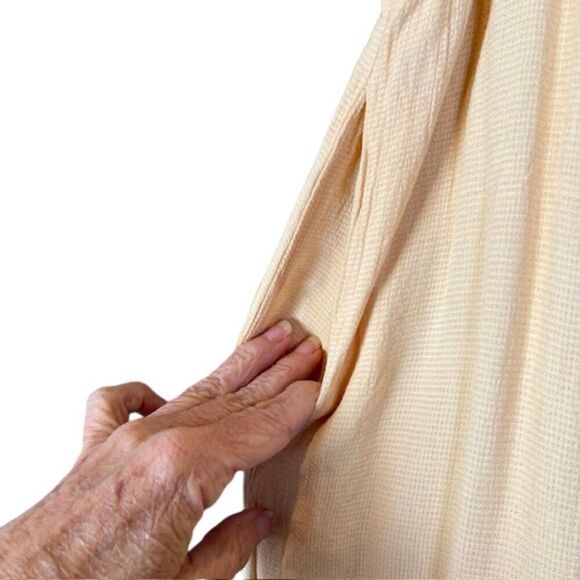 Diane von Furstenberg Vintage Pull On Pants Waffle Textured Yellow Size 1X - Picture 3 of 9